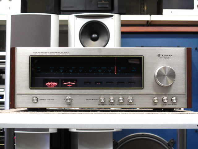 ラジオ・コンポ TRIO FM Stereo Tuner model 700 TRIO 700Tの仕様 トリオ