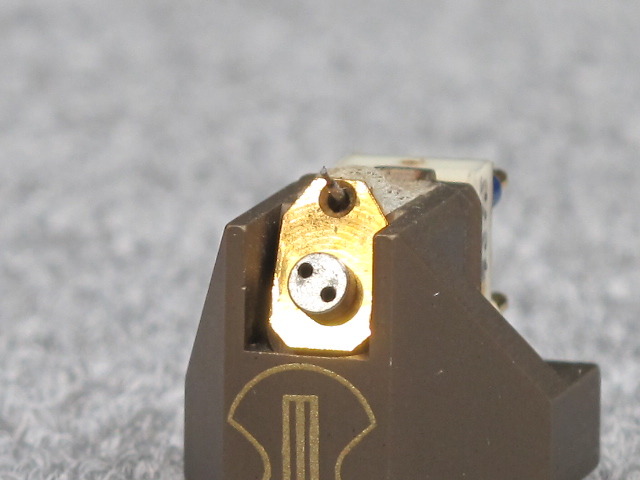 LYRA製MC型ステレオ・カートリッジ CLAVIS D.C(ジャンク) LYRA製MC型ステレオ・カートリッジ CLAVIS D.C(ジャンク)