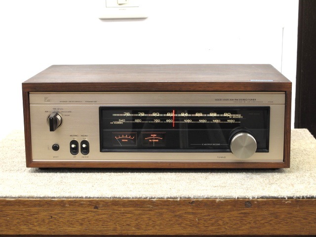 LUXMAN T-550 AM-FM ステレオチューナー ヴィンテージ品 LUXMAN T-550 AM-FM ステレオチューナー ヴィンテージ品 Luxman T-550V