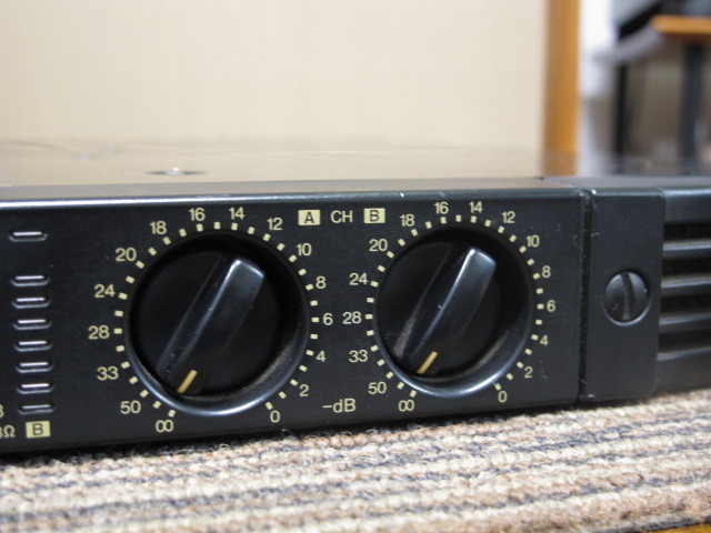 アンプ Yamaha PC1000 Amazon | ヤマハ パワーアンプ PC1000 | プロ用パワーアンプ | 楽器