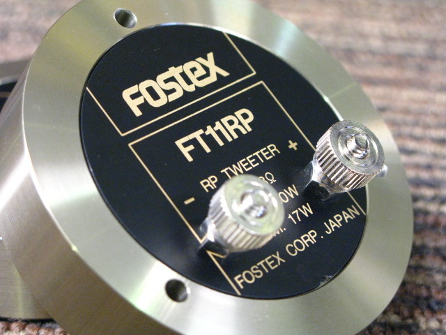 ① Fostex M11RP ① Fostex M11RP Fostex Model M11RP