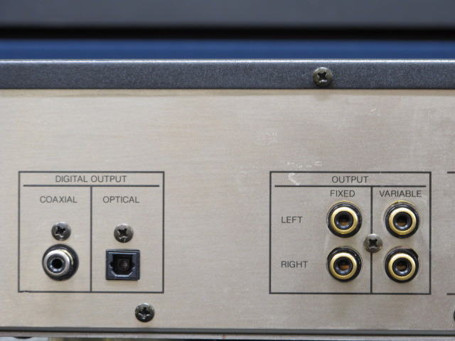 未使用品 Harman Kardon用 Hifiオーディオデスクトップスタンド 61Fmxk9qwzL._UF350,350_QL50_.jpg