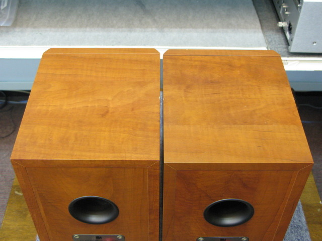 【送料込】KEF CRESTA 10 2ウェイ　ブックシェルフスピーカー CRESTA 10 KEF - 中古オーディオ 高価買取・販売 ハイファイ堂