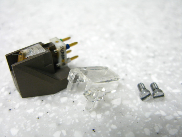 LYRA製MC型ステレオ・カートリッジ CLAVIS D.C(ジャンク) CLAVIS D.C LYRA - 中古オーディオ 高価買取・販売 ハイファイ堂