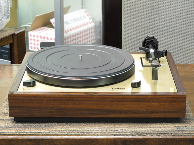 ◆大感謝祭!! THORENS TD-147 アウタープラッター m0t9086 TD-147 JUBILEE Thorens - 中古オーディオ 高価買取・販売