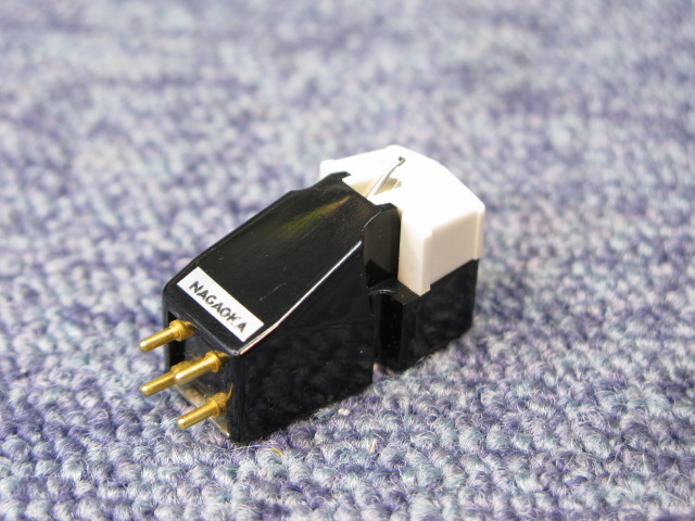 ナガオカ　NM-33 カートリッジ＋Nagaoka 33-05 動作品　シェル付 ナガオカ NM-33 カートリッジ＋Nagaoka 33-05 動作品 シェル付