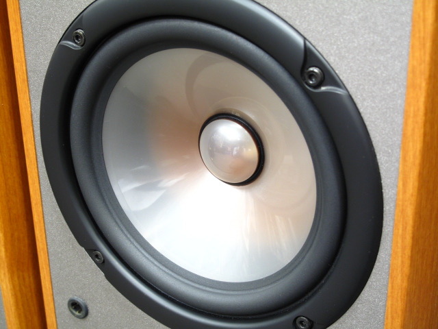 YAMAHA NS-300トールボーイスピーカーペア①セット販売 NS-300 YAMAHA - 中古オーディオ 高価買取・販売 ハイファイ堂