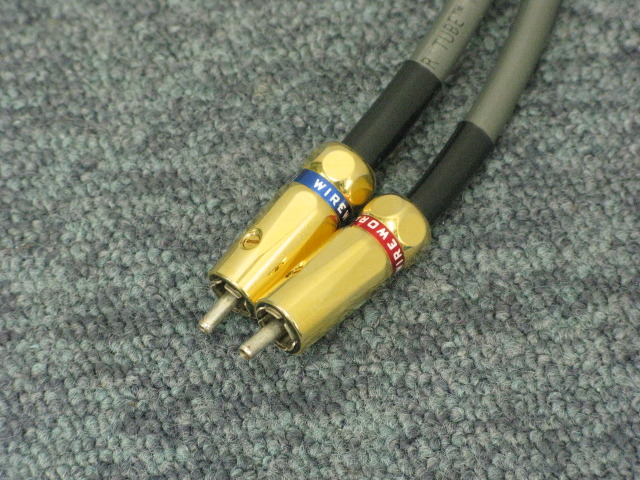 WIREWORLD  EQUINOX  5  13m  中古 WIREWORLD EQUINOX 5 13m 中古 - メルカリ