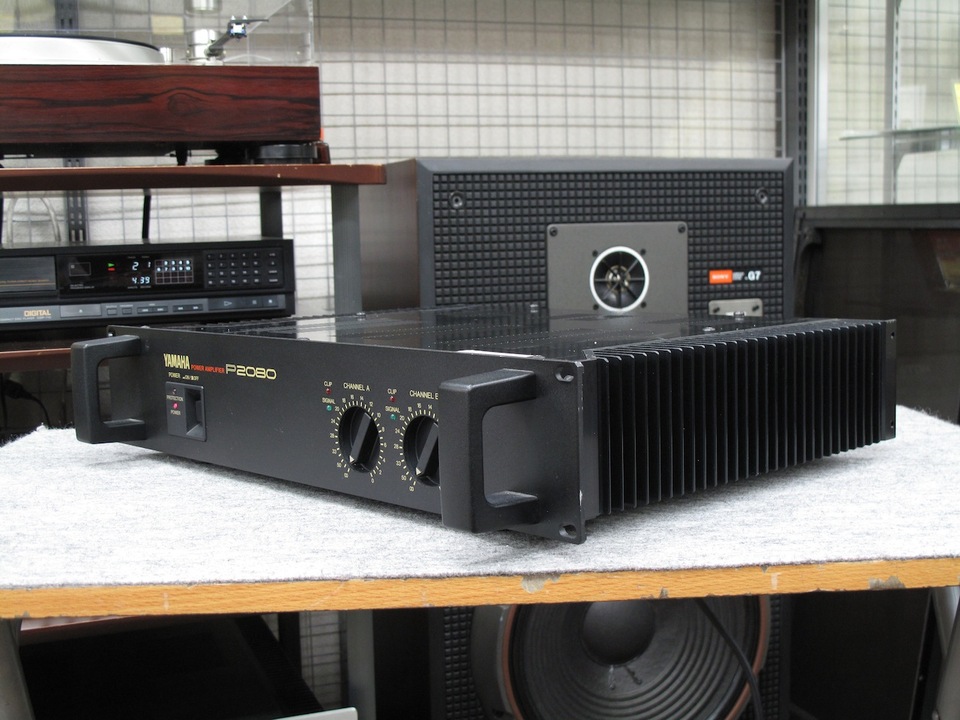 アンプ YAMAHA P2080 出品アイテム紹介動画] YAMAHA P2080 Power Amplifier パワーアンプ