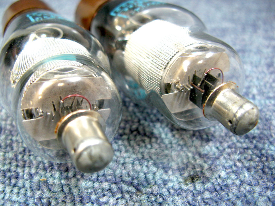 ITT★4328D★CV245★電圧増幅真空管★未使用★Made in England★2本セット★デットストック 真空管のモデルと交換の概要 \u2013 IWISTAO HIFI MINIMART
