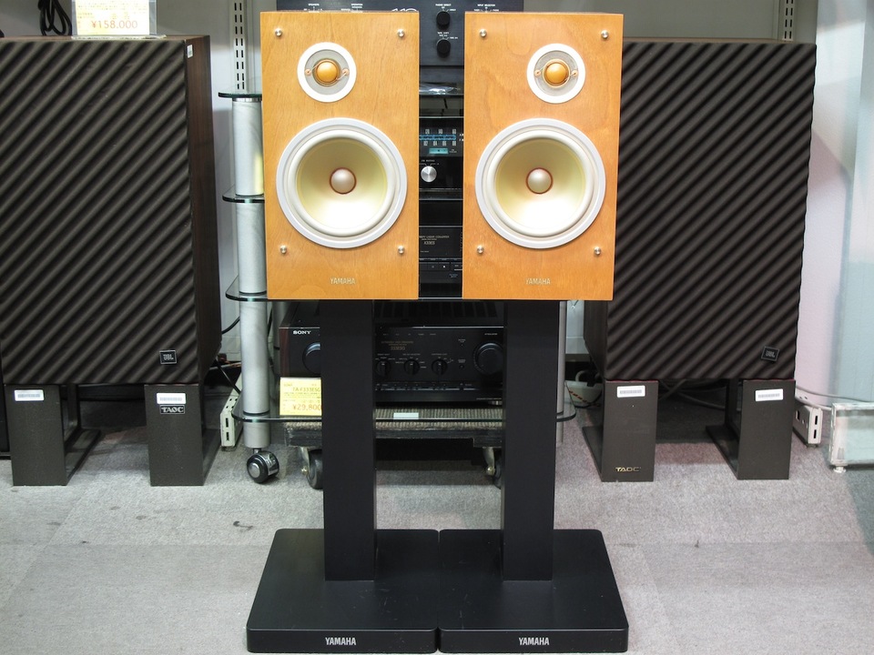 ヤマハ　スピーカースタンド　SPS-T10 Bランク】ヤマハ YAMAHA SPS-T10 スピーカースタンド @55414 / 中古