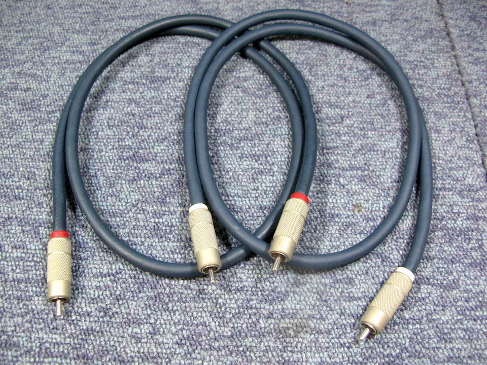 L-10A/1.0m Accuphase - 中古オーディオ 高価買取・販売