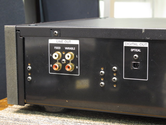 中古SONY  CDP-555ESJ SONY CDP-555ESJの仕様 ソニー