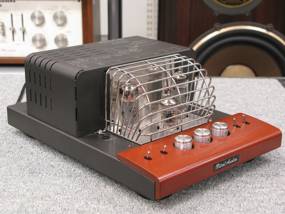 Viral Audio VA-20TUSB 真空管アンプ 今回は、真空管アンプについて