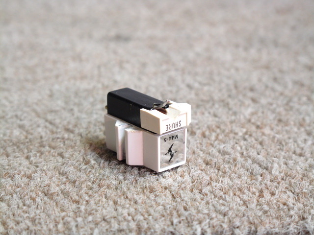 初期 Shure M44-5 白 カモメ 銀ラベル カートリッジ 動作確認済み 初期 Shure M44-5 白 カモメ 銀ラベル カートリッジ 動作確認