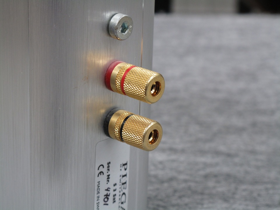 PIEGA S3 SAT ブラケット金具難あり PIEGA S3 SAT ブラケット金具難あり