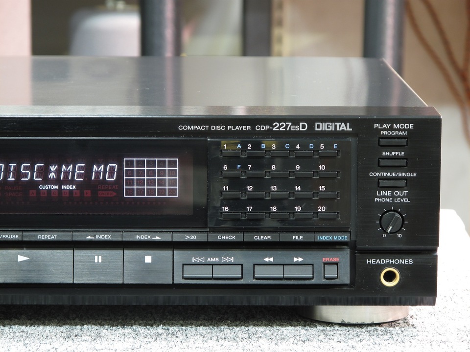 ソニーマルチビットの名機】SONY CDP-227ESD 美品良好 納得の高音質