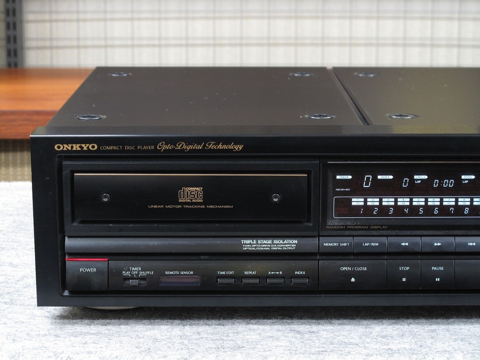 ONKYO CDプレーヤー　Integra C-901FX