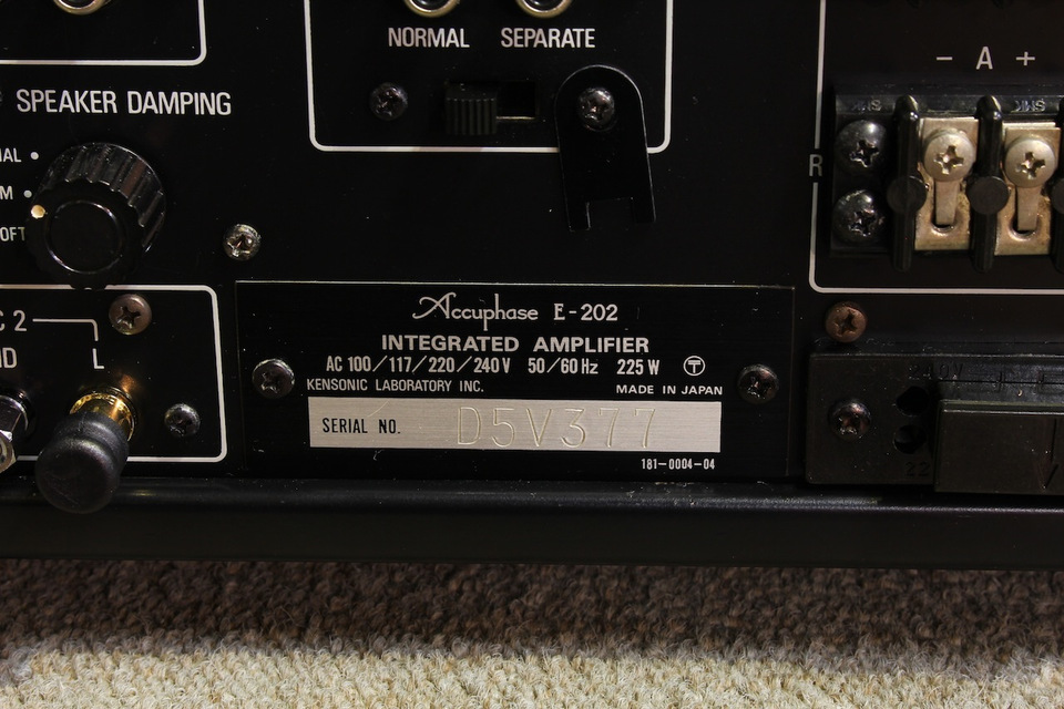 【激レア‼︎】Accuphase E-202 激レア‼︎】Accuphase E-202 激レア‼︎】Accuphase E-202 Junk