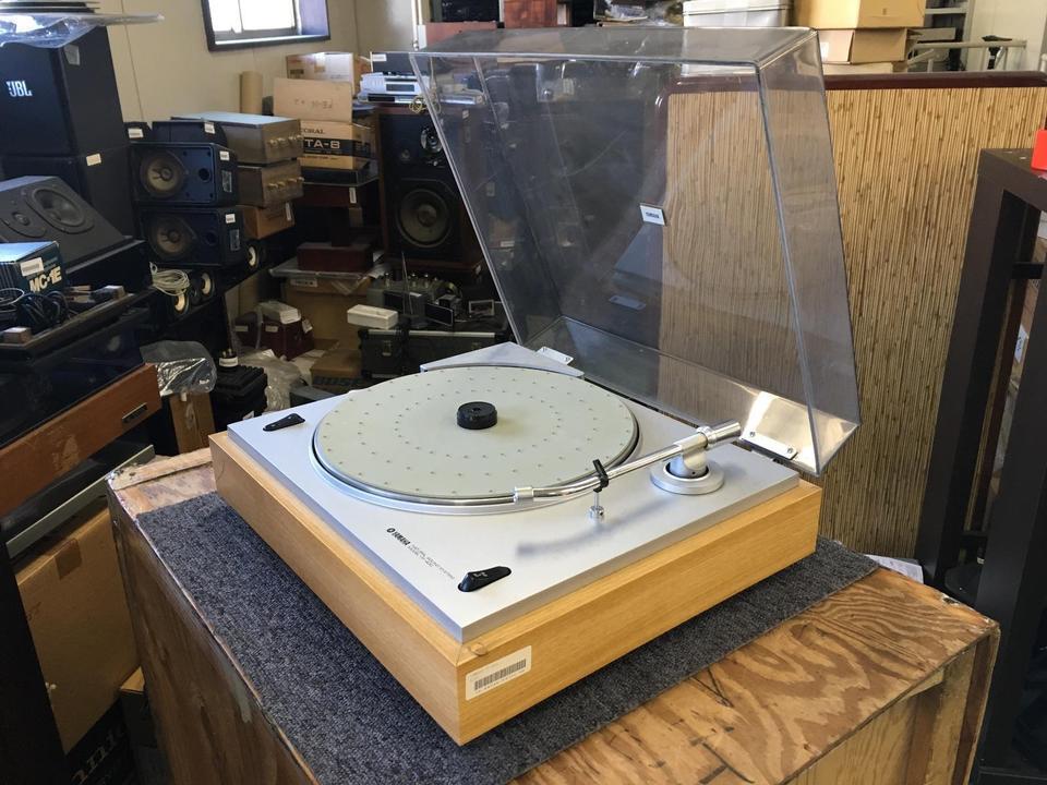 ヤマハ　レコードプレーヤー　YP-400 YAMAHA レトロ　ビンテージ YP-400 YAMAHA - 中古オーディオ 高価買取・販売 ハイファイ堂