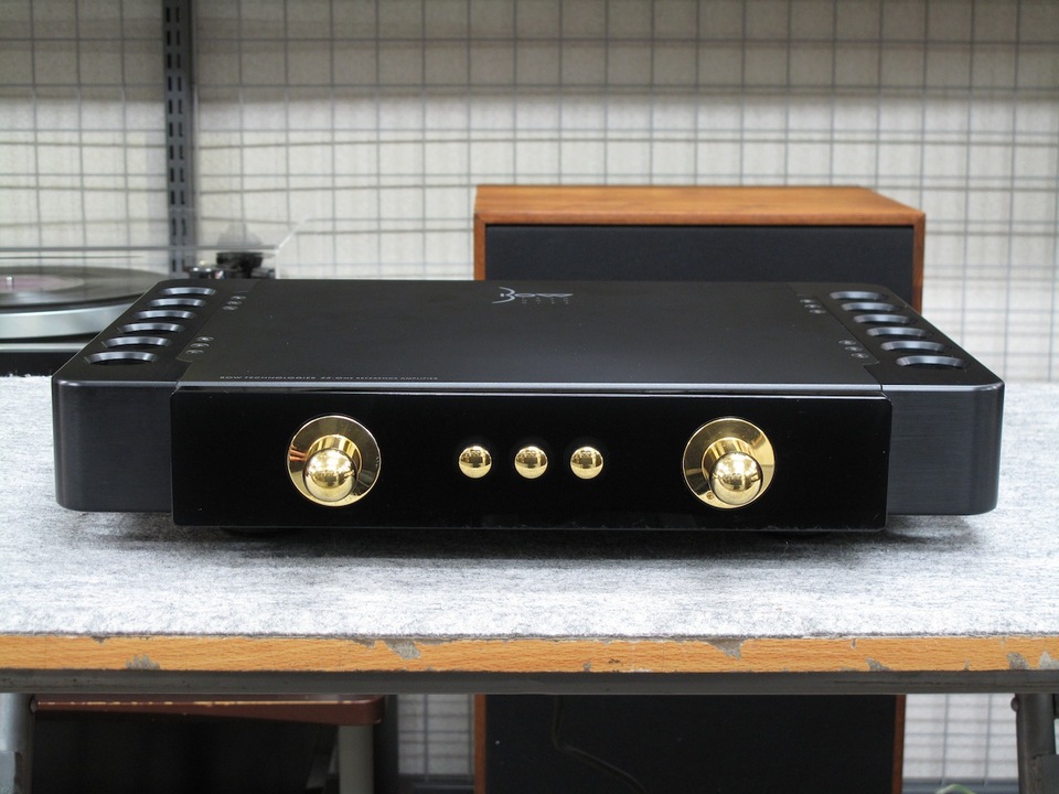 Bow Technologies ZZ-One プリメインアンプ ジャンク品 Bow Technologies ZZ-One プリメインアンプ ジャンク品 アンプ