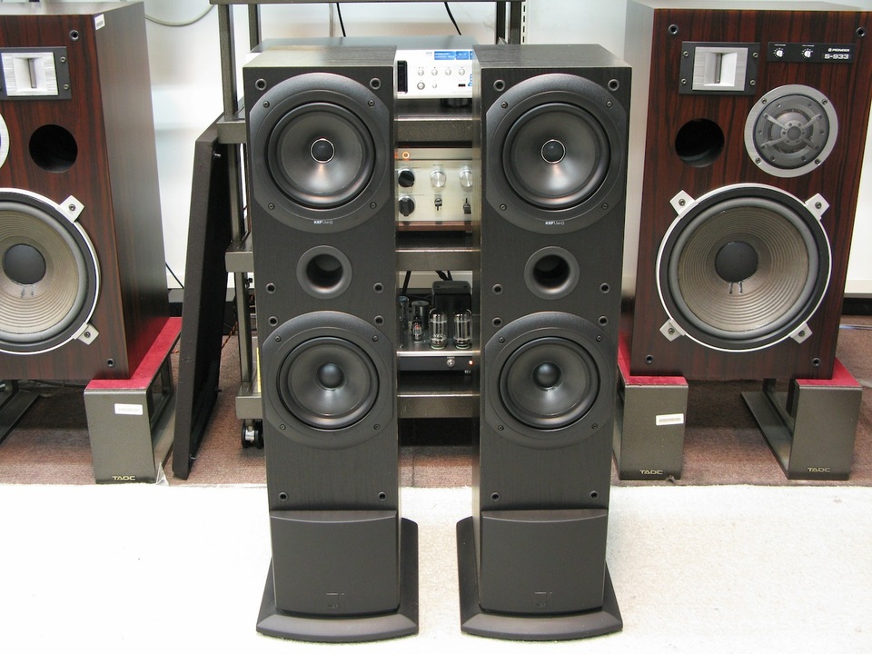 q50 kef