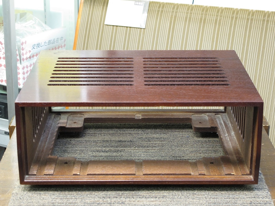 Accuphase ウッドキャビネットA-8 / C-200 / P-300等 Accuphase A-8