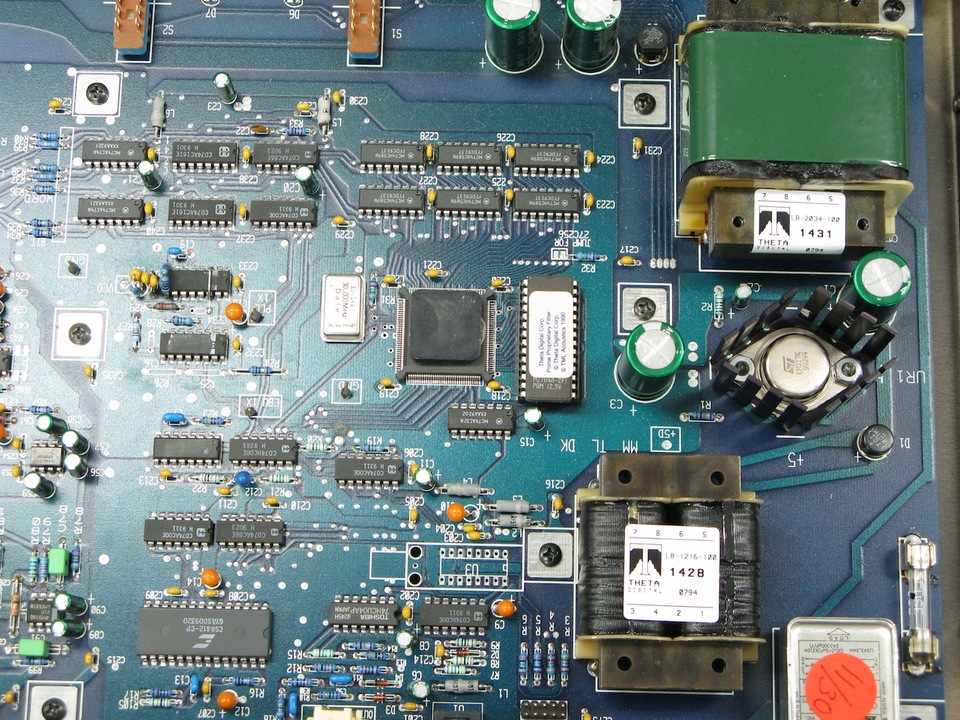 ☆希少品 美品 THETA DS Pro prime D/A コンバーター Theta Digital DSPro Prime II; DAC; D/A Converter - The Music