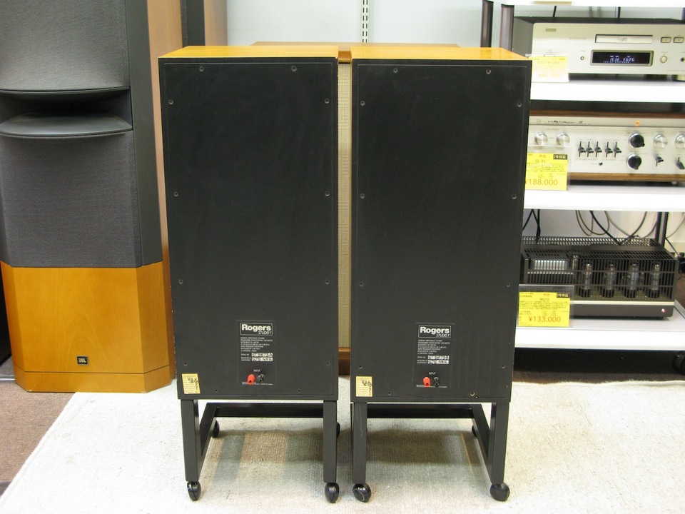 STUDIO 1 ROGERS - HiFi-Do McIntosh/JBL/audio-technica/Jeff STUDIO 1 ROGERS - HiFi-Do McIntosh/JBL/audio-technica/Jeff