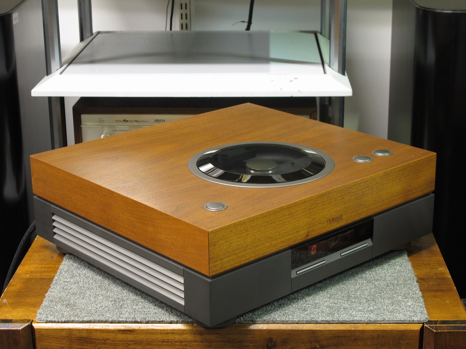 YAMAHA GT-CD2 メーカー整備済み ヤマハ 高級CDプレーヤー YAMAHA GT-CD2 メーカー整備済み ヤマハ 高級CDプレーヤー