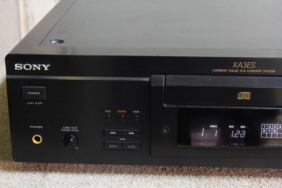 動作品 SONY CDP-XA3ES CDデッキ ブラック 動作品 SONY CDP-XA3ES CDデッキ ブラック SONY CDP-XA3ES CD