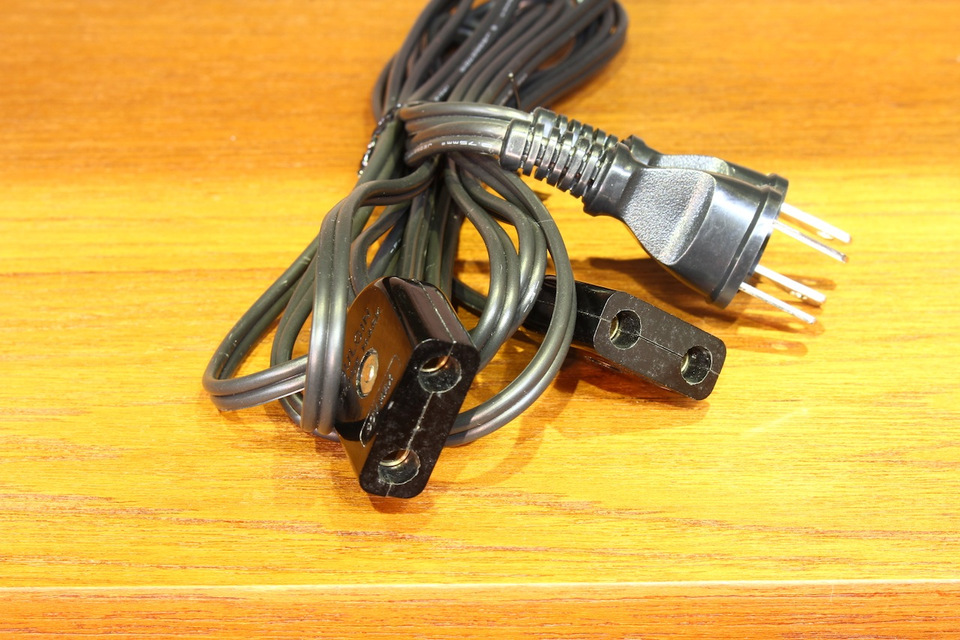 QUAD2用電源ケーブル SOUNDBOX - 中古オーディオ 高価買取・販売