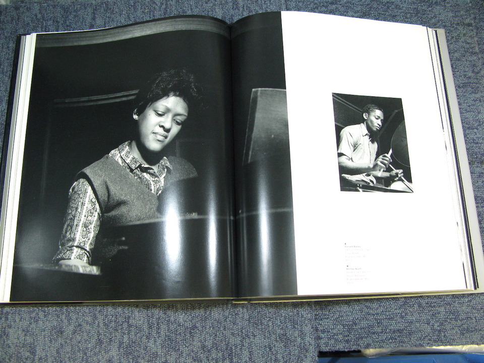 BLUE NOTE JAZZ PHOTOGRAPHY 洋書 Amazon | Blue Note The Jazz Photography of Francis Wolff