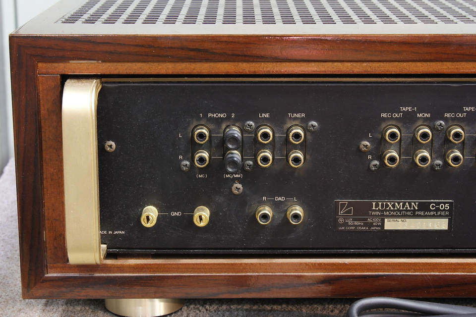 LUXMAN C-05 プリアンプ コントロールアンプ ラックスマン LUXMAN C-05