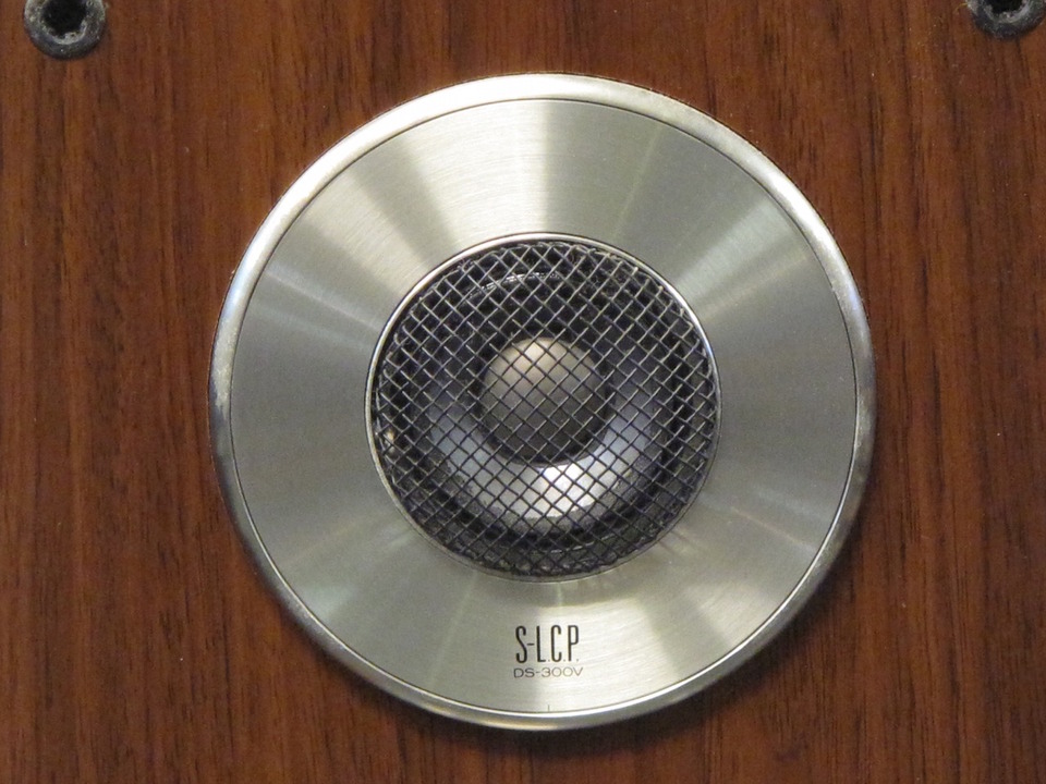 DIATONE DS-300V　ジャンク DIATONE DS-300V ジャンク DIATONE スピーカー DS-300V 中古品 2本組