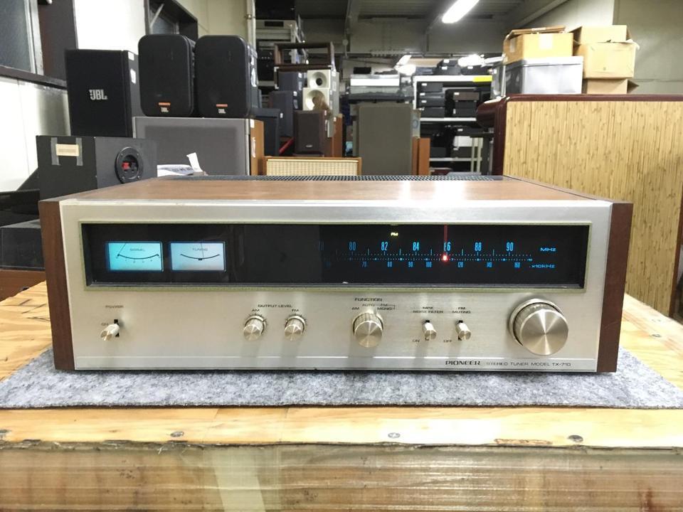 値下げ‼️懐かしい昭和レトロ‼️パイオニアTX-710 FM/AMチューナーです