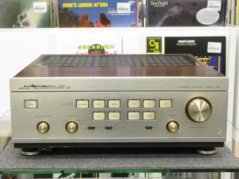 商談中残り一台‼️アンプLUXMAN L-540