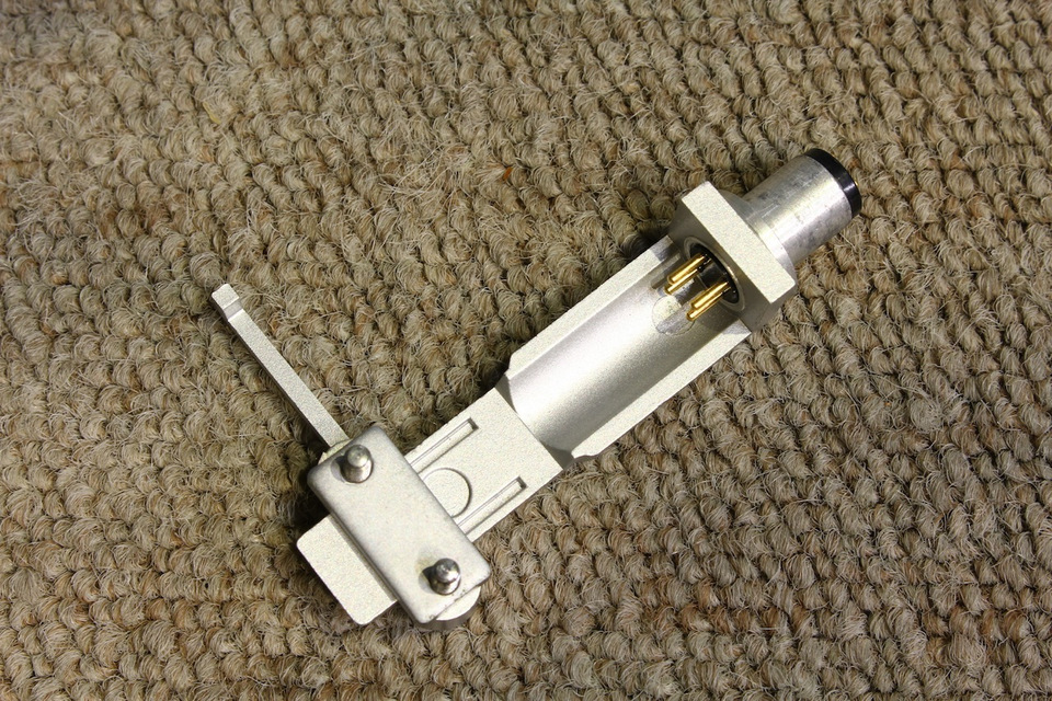 ［売切り］SONY SH-156 フルオートプレイヤー、リニアトーンアーム向けヘッドシェル～なかなかの美品～ Yahoo!オークション -「リニアトラッキングプレーヤー」(ソニー) (本体