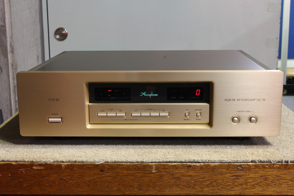 DC-61 Accuphase - 中古オーディオ 高価買取・販売 ハイファイ堂