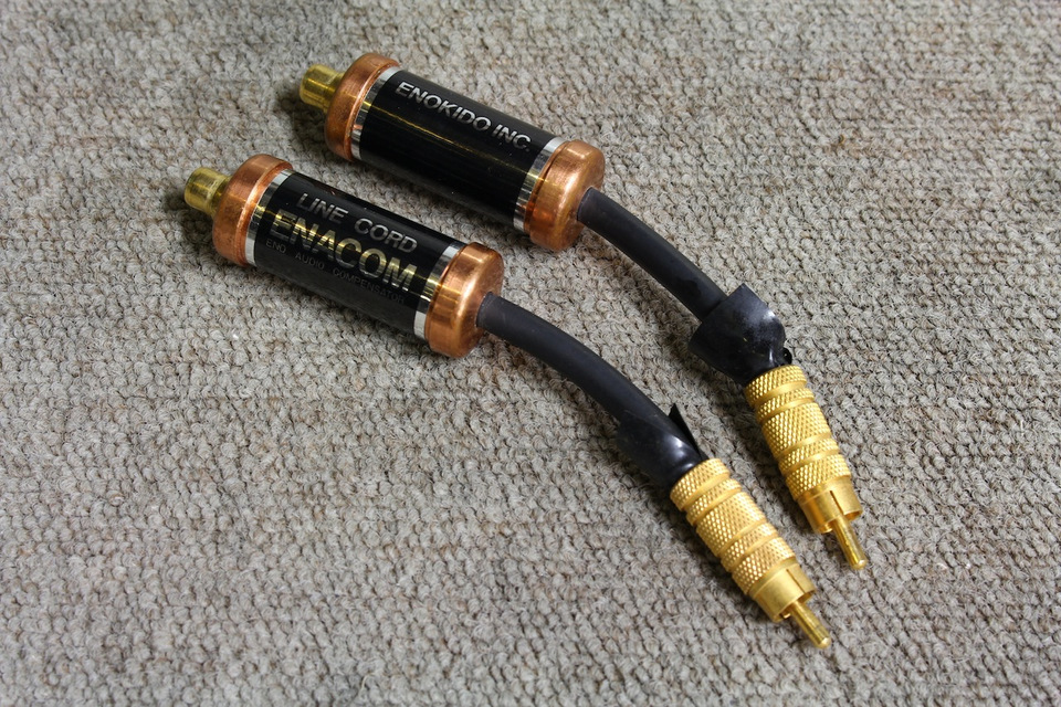 エノキド ENOKIDO ENACOM ノイズフィルター 現状品 エノキド ENOKIDO ENACOM ノイズフィルター ペア @24869 / 中古