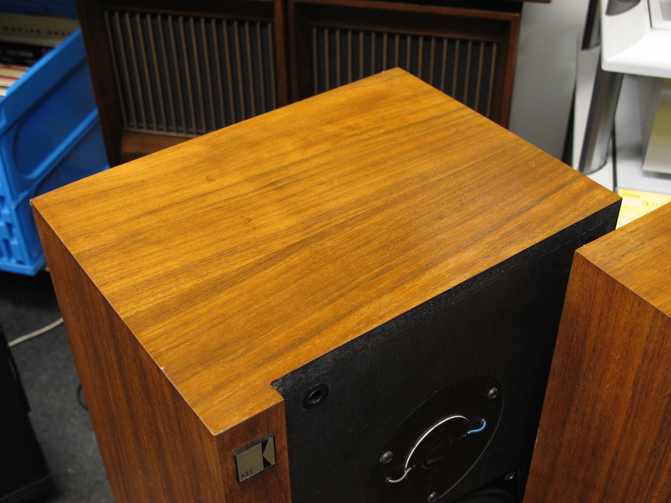 KEF Corelli SP1051スピーカー KEF Corelli SP1051スピーカー KEF Corelli SP 1051 Speaker