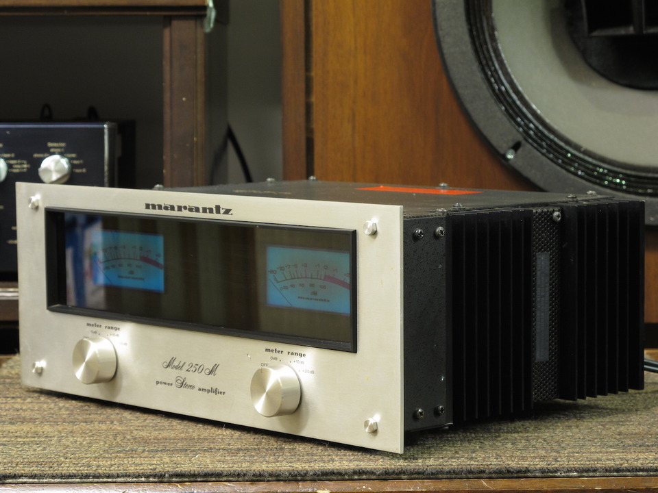 名機 Marantz マランツ 250 M パワーアンプ 現状】マランツ Marantz Model 250M パワーアンプ @52973 / 中古