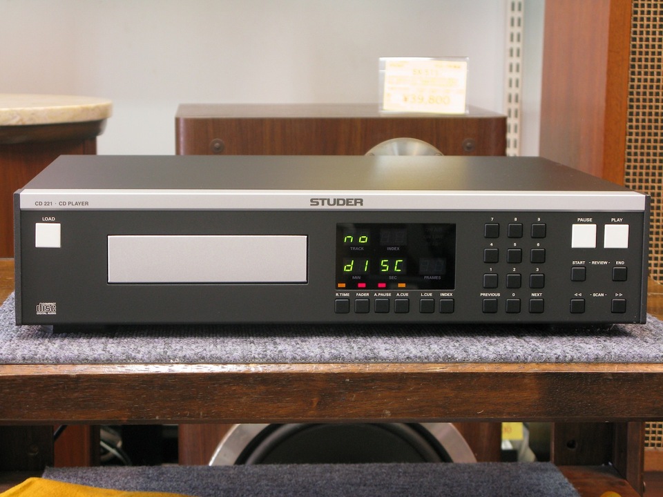 美品 revox c221 ルボックス C221★studer c221★CDM4搭載 動作品 ルボックス REVOX C221 CDプレーヤー 正規輸入品 @22588 &frasl; 中古
