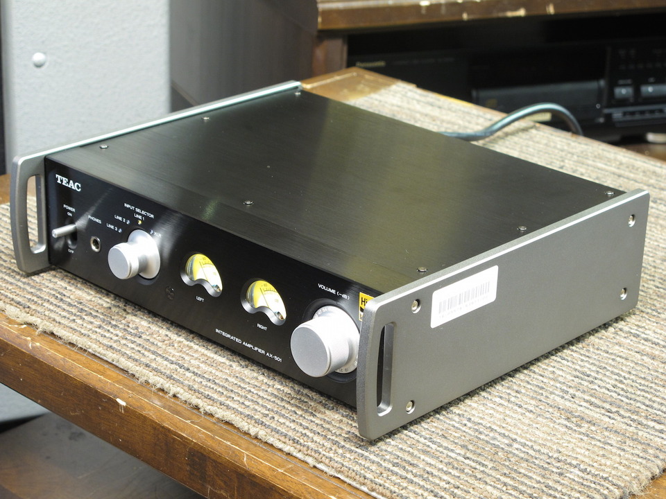 TEAC プリメインアンプ　AX-501 中古美品☆ AX-501-SP TEAC - 中古オーディオ 高価買取・販売 ハイファイ堂