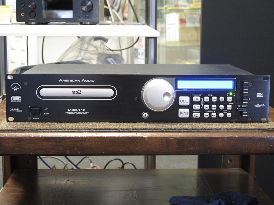 AMERICAN AUDIO　MCD-710 DJ用デュアルCDプレーヤー中古品 AMERICAN AUDIO MCD-710 DJ用デュアルCDプレーヤー中古品 - DJ機材