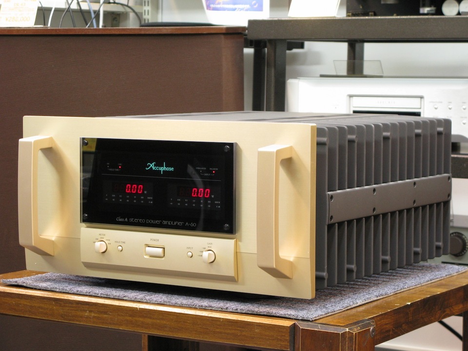 A-60 Accuphase - HiFi-Do McIntosh/JBL/audio-technica/Jeff Rowland
