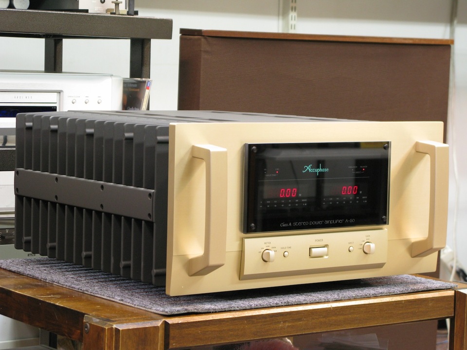 A-60 Accuphase - HiFi-Do McIntosh/JBL/audio-technica/Jeff