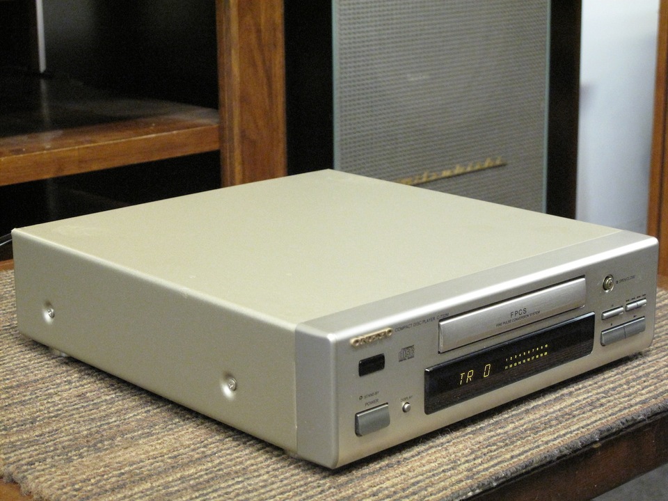 ONKYO C-722M CDプレーヤー2台 C-722M ONKYO - 中古オーディオ 高価買取・販売 ハイファイ堂