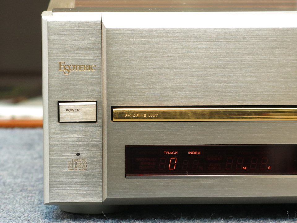 P-1 ESOTERIC - 中古オーディオ 高価買取・販売 ハイファイ堂