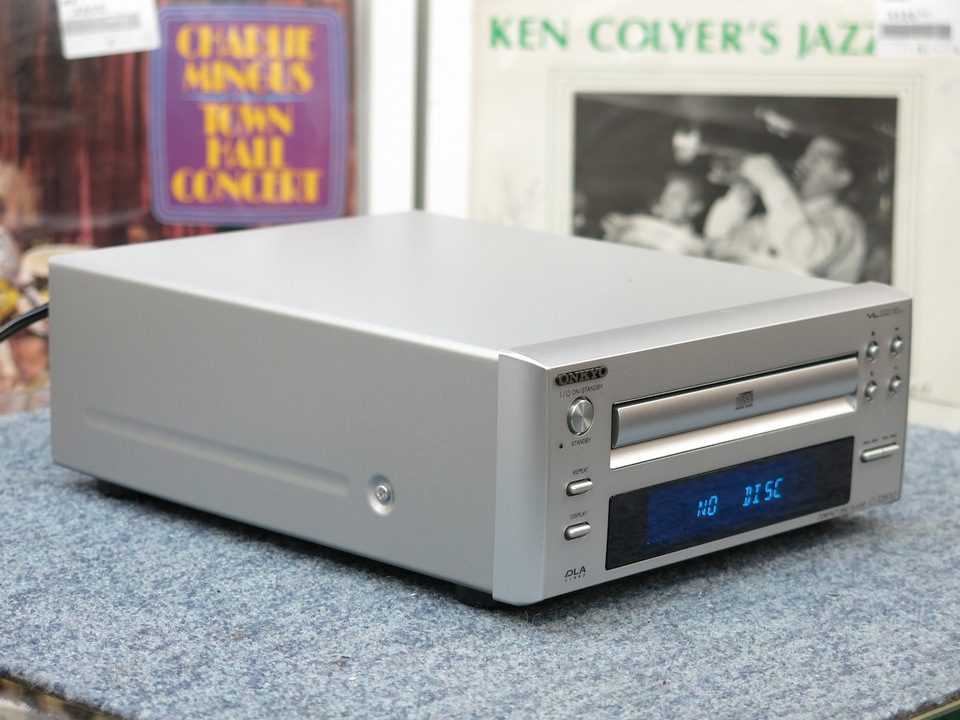 【動作OK！！ 】CDプレイヤー　ONKYO　オンキョー　C-705FX2 Yahoo!オークション -「c-705fx2」の落札相場・落札価格